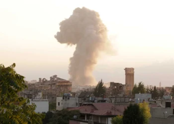 Imprensa estatal  relata que ataque  israelita destruiu  mesquita no  Líbano