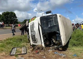 Treze mortos em acidente  de mini autocarro na  Guiné-Conakry