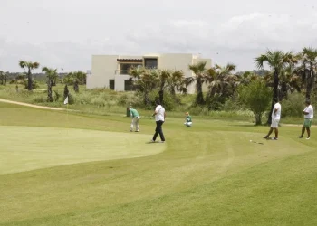 Equipa “Aquele Mambo” conquista  Torneio Solidário de golfe