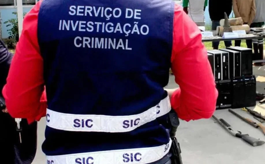 Agente do SIC mata colega na esquadra da Zona Verde III