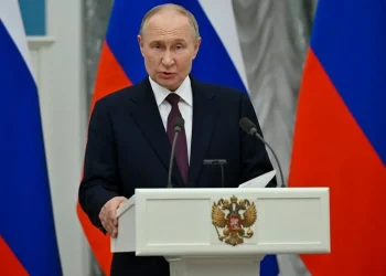 Rússia prepara-se para  confronto duradouro com  os EUA, diz MRE russo