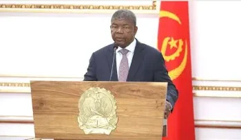 PR felicita homólogos da China e da Nigéria