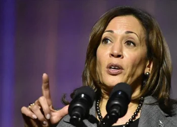 Harris garante que só  estará com Putin com  representação da Ucrânia