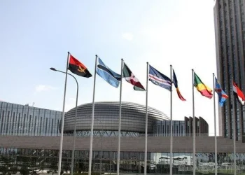 Angola defende união dos Estados africanos no combate à corrupção