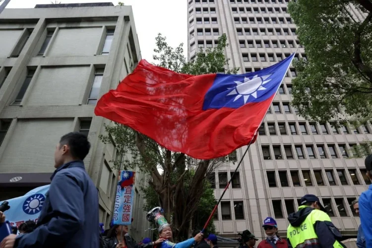 Oposição em Taiwan reivindica raízes chinesas durante congresso nacional