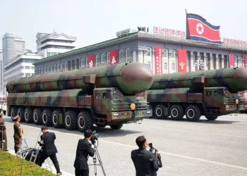 ICBM norte-coreano lançado  podia ter atingido território  dos EUA, diz especialista