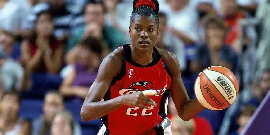 Sheryl Swoopes a caminho de Angola para trabalhar em programa de inclusão social