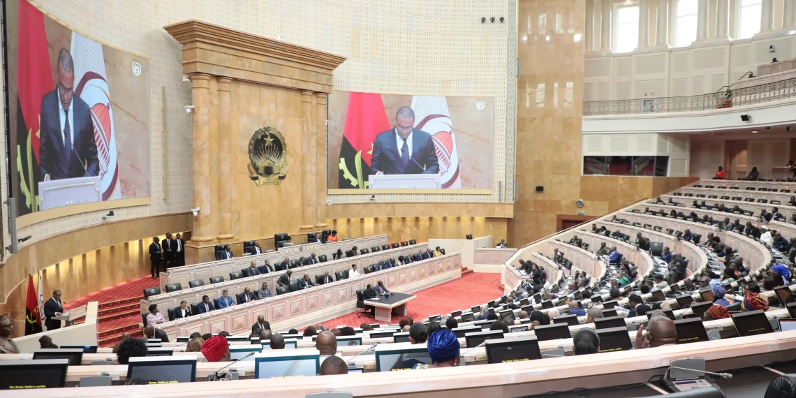 Deputados discutem OGE/2025