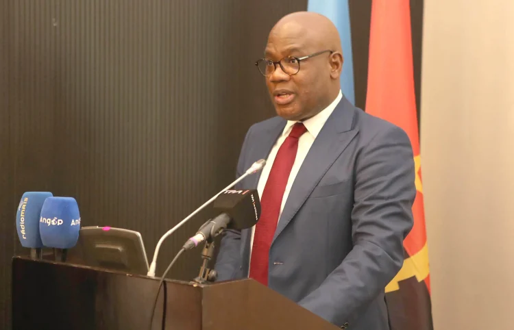 Angola alinhada às normas internacionais  de prevenção e combate ao branqueamento de capitais e financiamento do terrorismo