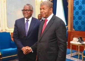 Grupo empresarial nigeriano Dangote prepara investimentos para Angola