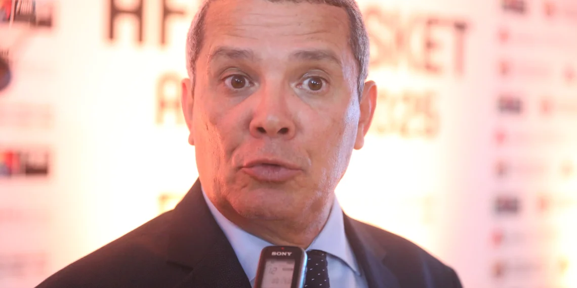 Ministro aborda com jornalistas actividades desportivas para saudar os 50 anos da Independência Nacional