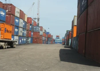 Trocas comerciais entre Angola  e Portugal movimentam mais  de 1,6 mil milhões de euros