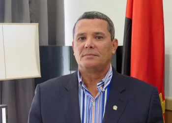 Rui Falcão inaugura décima Bienal de Jovens Criadores da CPLP em Portugal