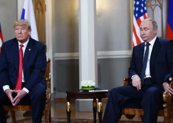 “Pura ficção”: Kremlin nega  conversações entre Putin e Trump