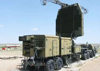 China exibe novos sistemas de micro-ondas de alta potência para combater drones