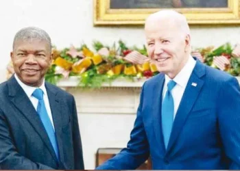 Fortalecimento económico, boa governação e cooperação regional na agenda da visita de Biden a Angola