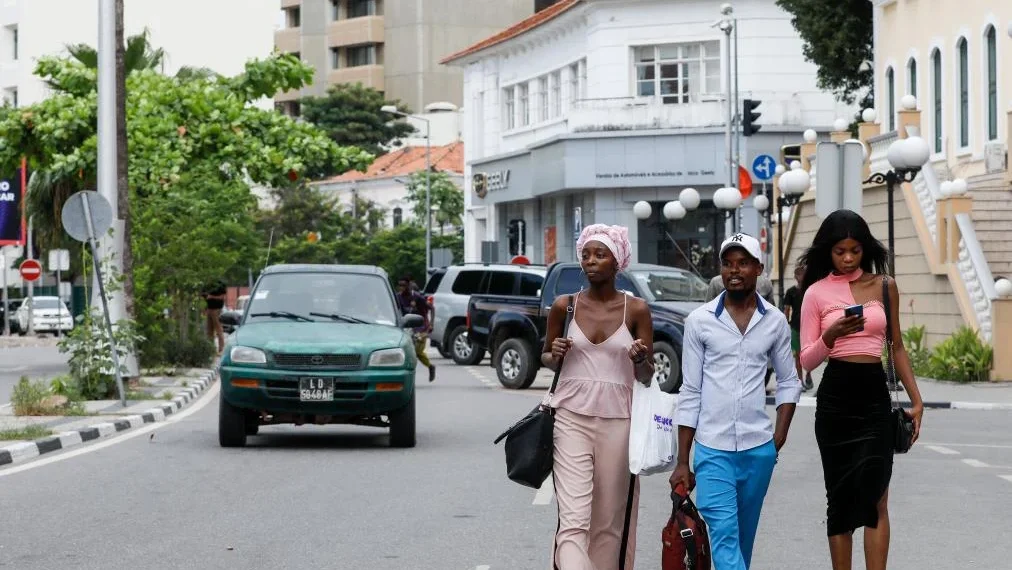 Cidadãos voltam à rotina normal depois da celebração do Natal