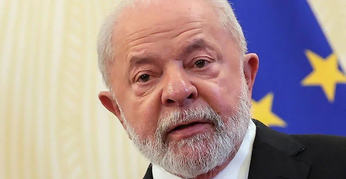 Lula está consciente após passar por procedimento  de emergência, dizem médicos