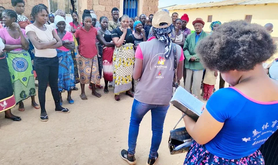 Famílias vulneráveis de Saurimo recebem valores do Kwenda