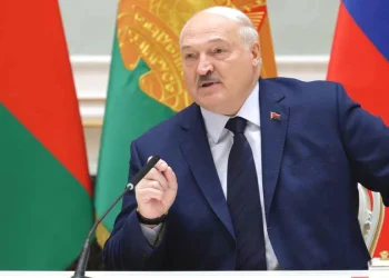 Lukashenko concorre  a sétimo mandato presi- dencial na Bielorrússia