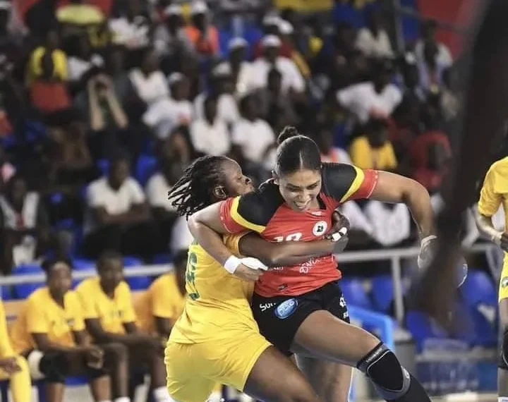 Angola e RDC batem-se esta noite  no encerramento do grupo B
