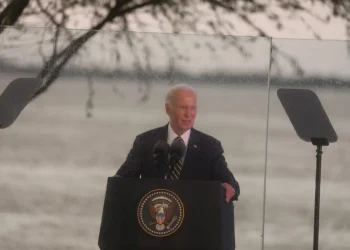 Biden reconhece raízes da diáspora africana e anuncia investimentos bilionários no continente