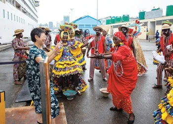 Potencialidades culturais de Luanda encantam turistas 