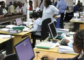 Despesas não financeiras aumentam kz 500 mil milhões no primeiro semestre