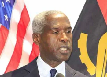 Tulinabo Mushingi: Um consulado fechado com “chave de ouro”