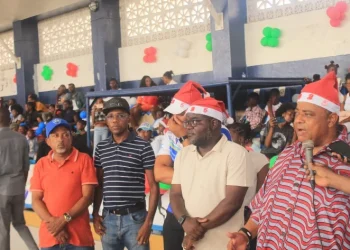 Mais de 500 crianças beneficiam da festa de natal solidário do Porto do Lobito