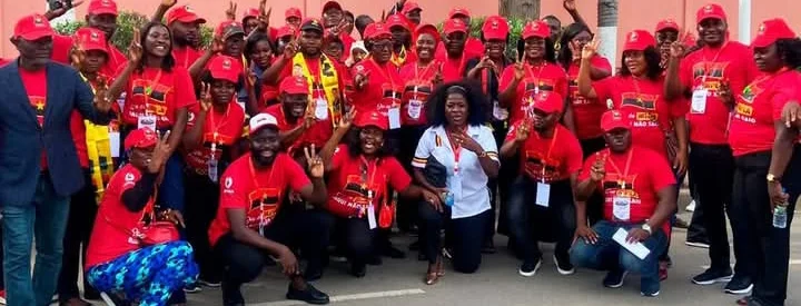 Delegados ao VIII Congresso Extraordinário do MPLA já lotam CCB