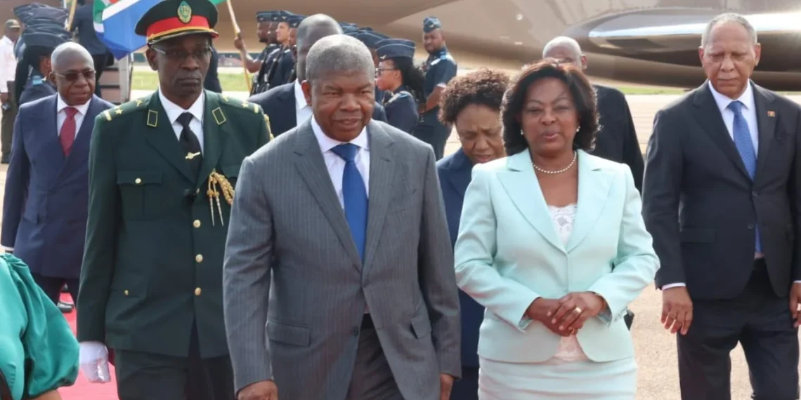 João Lourenço já está na África do Sul