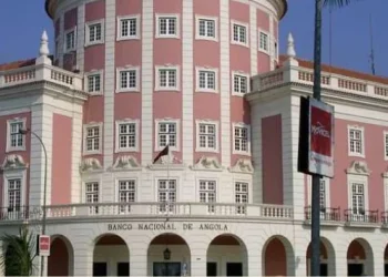 BNA exige 15 mil milhões de kwanzas de capital mínimo para os bancos se manterem no mercado