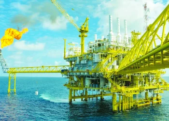 Angola gasta USD 662 milhões  com importação de combustível e asfalto no III trimestre de 2024