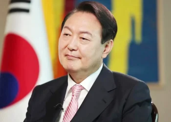 Presidente da Coreia do Sul diz que não renunciará  e que pretende ‘lutar com o seu povo até ao fim’
