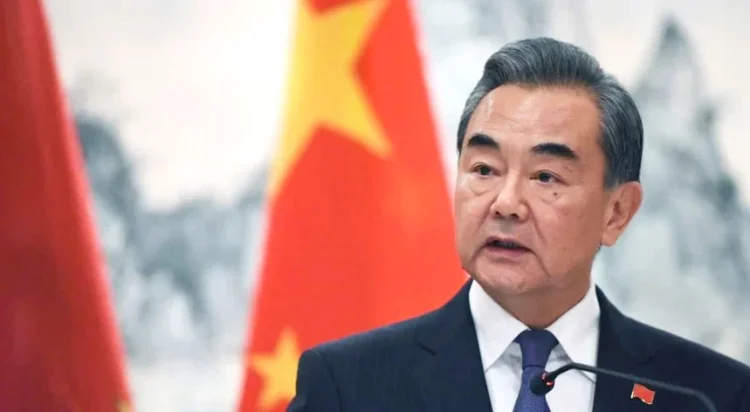 China diz-se “o parceiro mais fiável”  de África na visita de Ano Novo