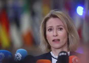 UE concorda com Trump sobre Rússia e contraria proposta para Gaza