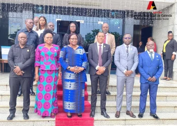 Governadora de Cabinda aborda com  partidos políticos sobre boa governação  e situação socioeconómica da província