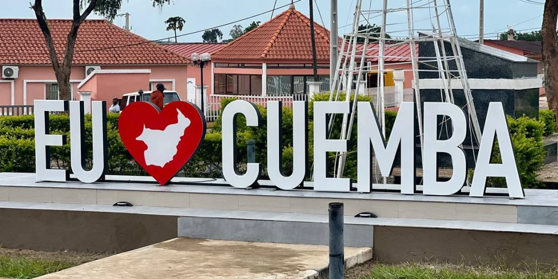 Nova administradora do Cuemba compromete-se em melhorar as condições de vida das populações