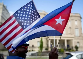 Mundo comemora decisão  dos EUA sobre Cuba