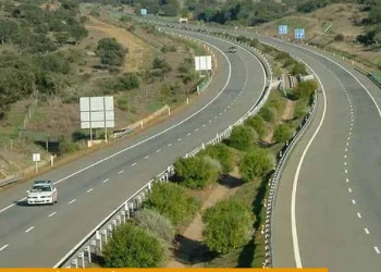 Os ganhos económicos da primeira  autoestrada a ser construída  em 50 anos de independência