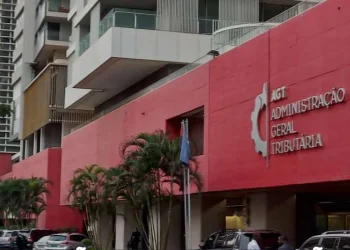 Direcção de Arrecadação de Receitas da AGT na mira do SIC