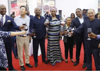 China reforça laços estratégicos com Angola na celebração do ano novo chinês