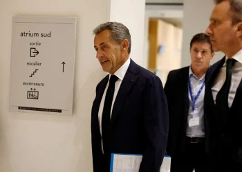 Começou julgamento por financiamento  ilegal de campanha de ex-PR francês