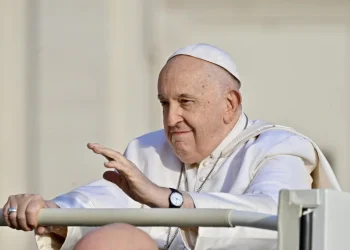 Papa pede fim do conflito e ajuda  na grave crise humanitária no Sudão