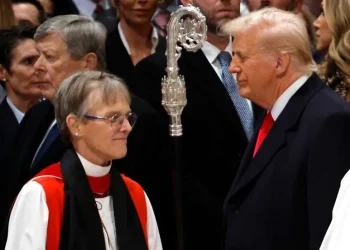 Trump qualifica de desagradável  bispa de Washington e exige  desculpas por discurso