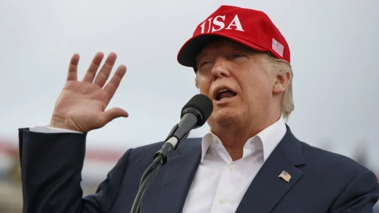 Trump insiste que Canadá deve fazer  parte dos EUA após demissão de Trudeau