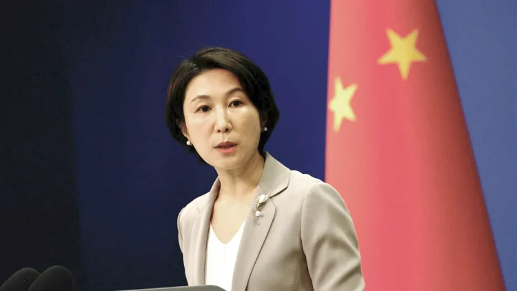 China “disposta a trabalhar” com nova administração dos Estados Unidos