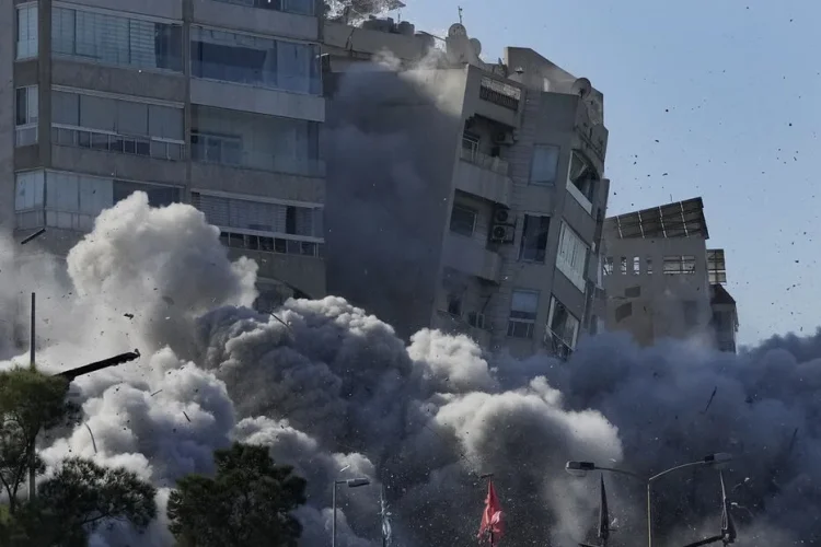 A frágil trégua Israel/Hezbollah está  a manter-se apesar de violações
