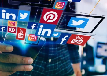 Das redes sociais à política